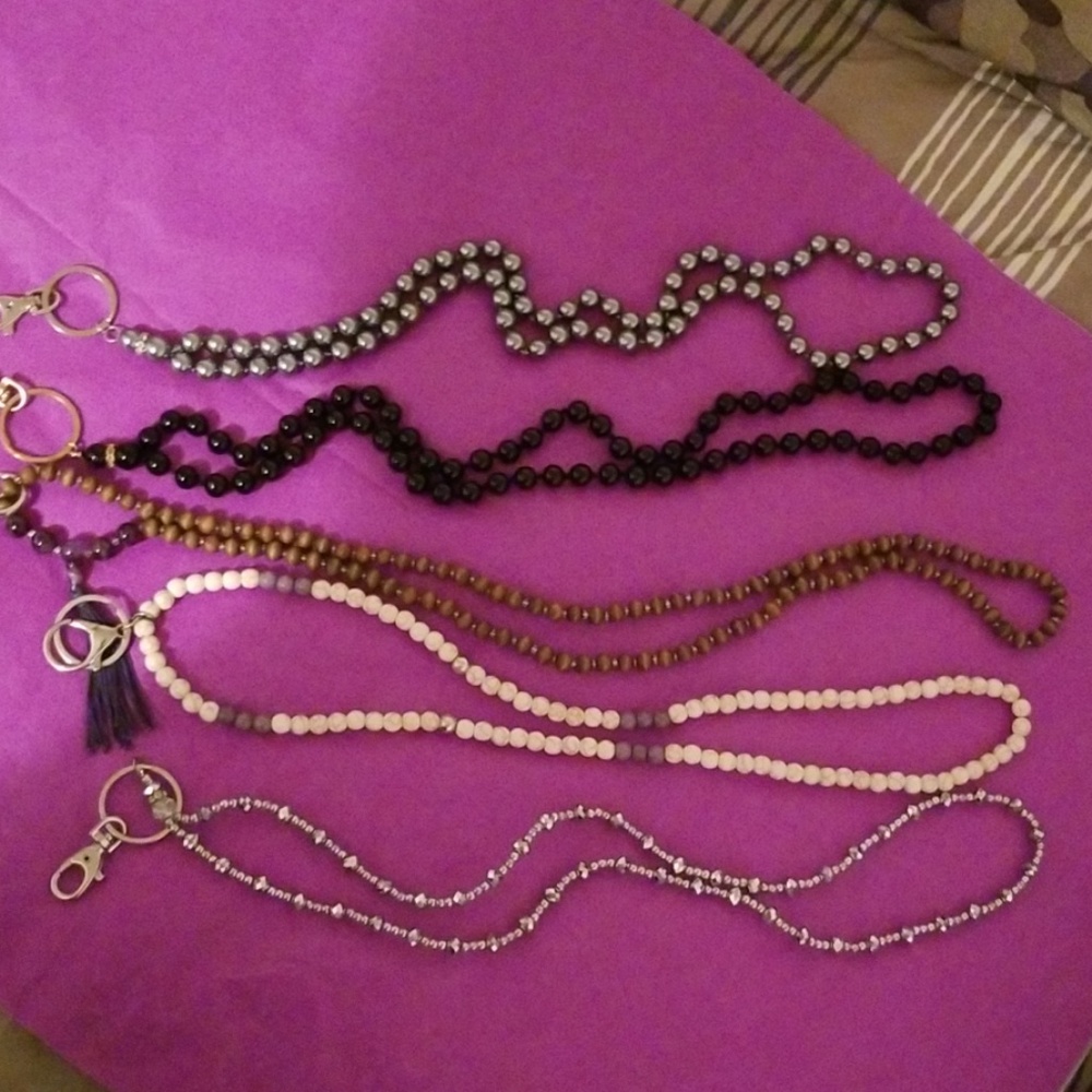 Lanyard lot.